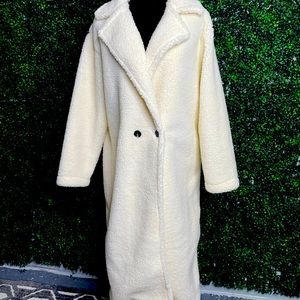 Brand New Cream Teddy Coat sz M,xl,3xl
